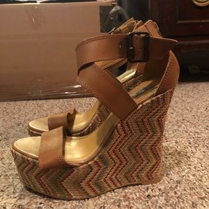 Chevon colorful wedges